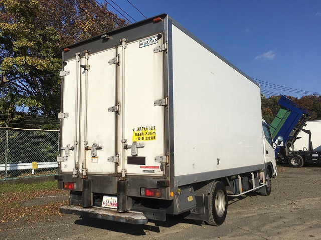 日野デュトロ冷凍車（冷蔵車）小型（2t・3t）[写真02]