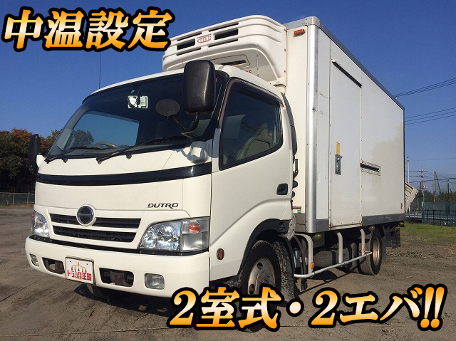 日野デュトロ冷凍車（冷蔵車）小型（2t・3t）BDG-XZU414M [写真01]