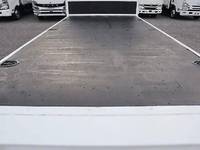 いすゞエルフ平ボディ小型（2t・3t）[写真11]