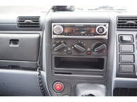 三菱ふそうキャンターセーフティクレーン3段小型（2t・3t）[写真37]