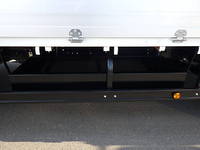 三菱ふそうキャンターアルミブロック小型（2t・3t）[写真28]