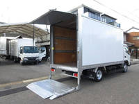 トヨタトヨエースアルミバン小型（2t・3t）[写真14]