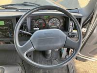 いすゞフォワード冷蔵冷凍ウイング増トン（6t・8t）[写真36]