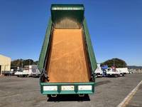 いすゞギガダンプ大型（10t）[写真11]