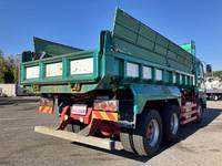 いすゞギガダンプ大型（10t）[写真02]