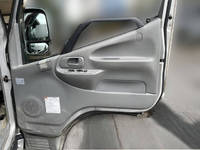 日野デュトロ平ボディ小型（2t・3t）[写真19]