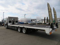 いすゞギガセルフローダー大型（10t）[写真02]