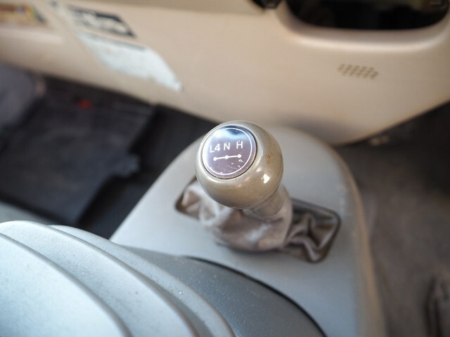 日野デュトロクレーン4段小型（2t・3t）[写真37]