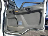 三菱ふそうファイタークレーン5段増トン（6t・8t）[写真25]