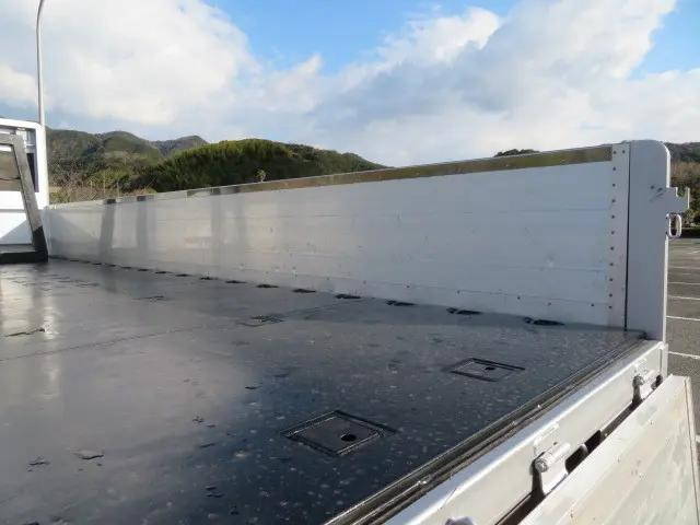 三菱ふそうファイターアルミブロック増トン（6t・8t）[写真26]