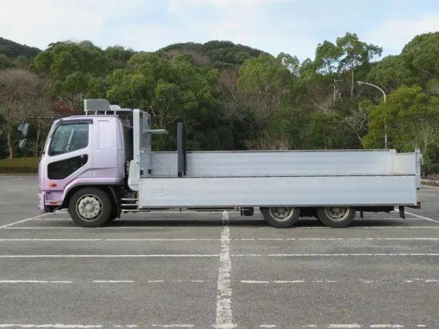 三菱ふそうファイターアルミブロック増トン（6t・8t）[写真09]