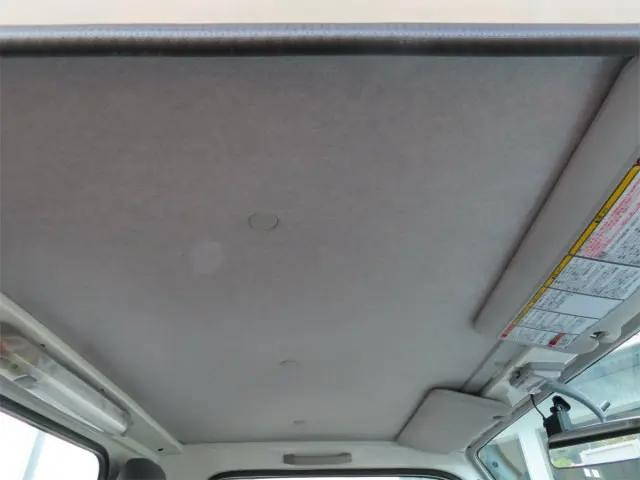 日産アトラス平ボディ小型（2t・3t）[写真16]