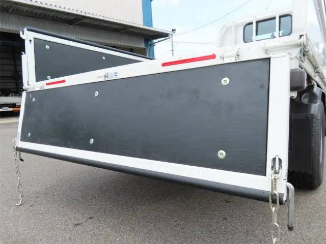 日産アトラス平ボディ小型（2t・3t）[写真21]