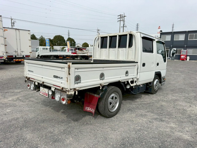 いすゞエルフダブルキャブ（Wキャブ）小型（2t・3t）[写真02]