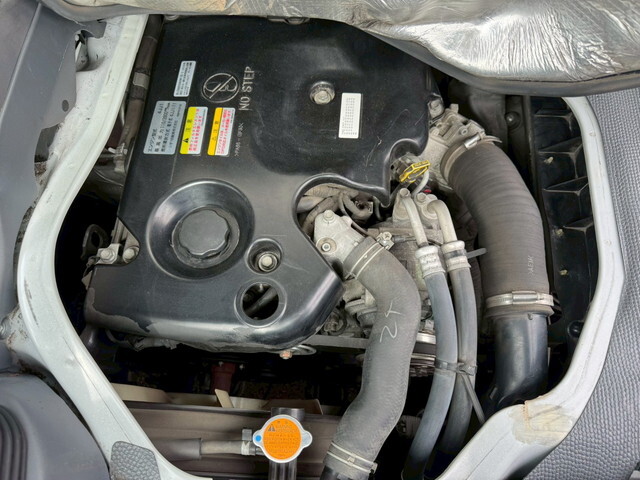 いすゞエルフダブルキャブ（Wキャブ）小型（2t・3t）[写真24]
