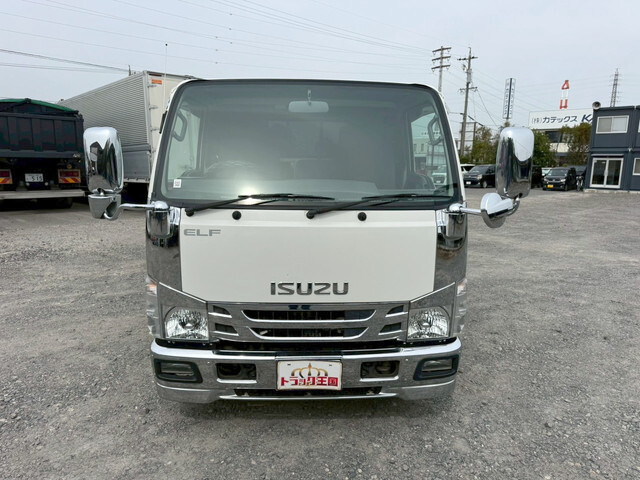 いすゞエルフダブルキャブ（Wキャブ）小型（2t・3t）[写真08]