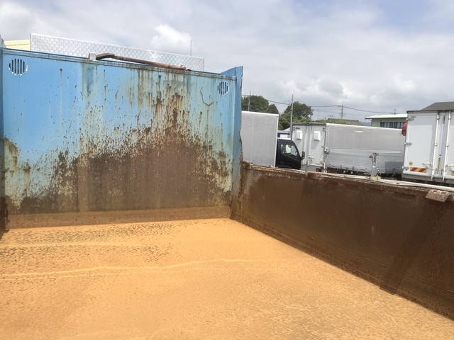 日野レンジャーダンプ増トン（6t・8t）[写真14]