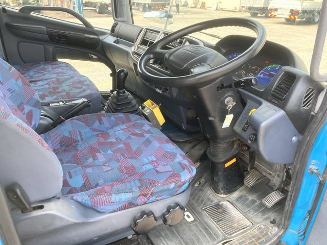 日野レンジャーダンプ増トン（6t・8t）[写真35]