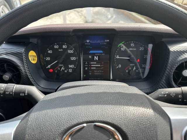 日野プロフィアアルミウイング大型（10t）[写真21]