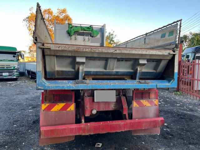 三菱ふそうスーパーグレートダンプ大型（10t）[写真05]