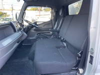 三菱ふそうキャンター冷凍車（冷蔵車）小型（2t・3t）[写真28]