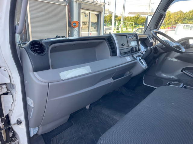 三菱ふそうキャンター冷凍車（冷蔵車）小型（2t・3t）[写真30]