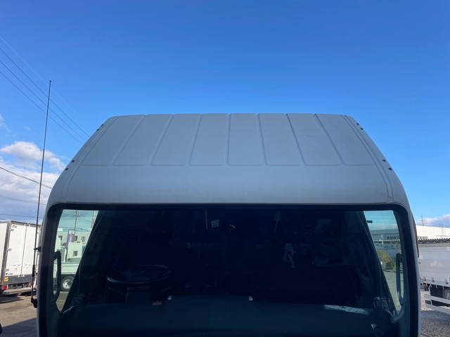 三菱ふそうキャンター冷凍車（冷蔵車）小型（2t・3t）[写真08]