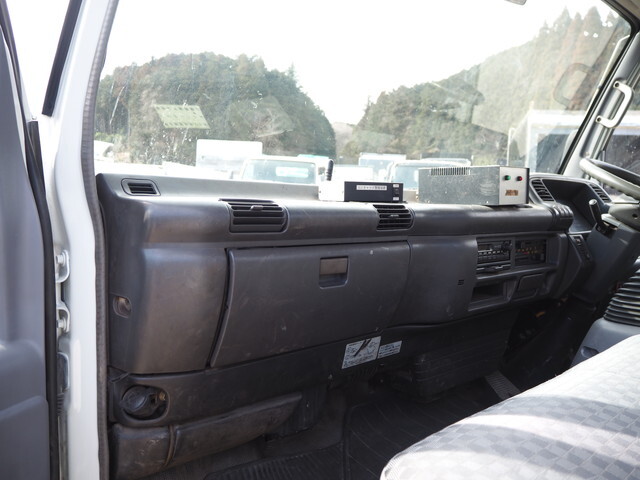 いすゞエルフクレーン5段小型（2t・3t）[写真27]