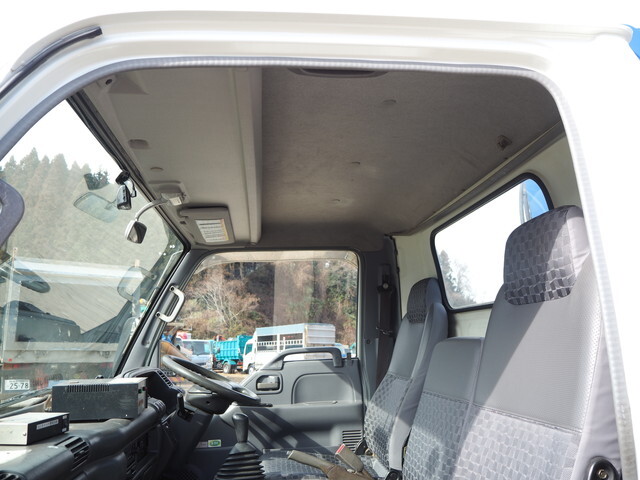 いすゞエルフクレーン5段小型（2t・3t）[写真28]