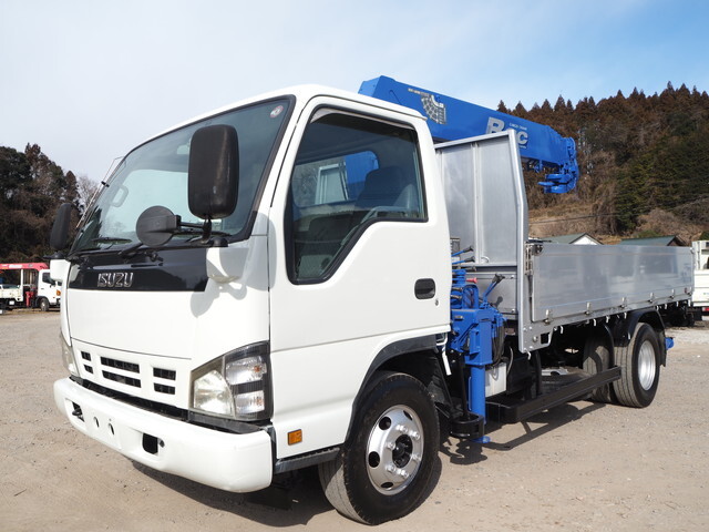 いすゞエルフクレーン5段小型（2t・3t）[写真03]