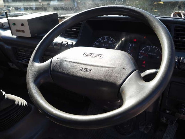 いすゞエルフクレーン5段小型（2t・3t）[写真34]