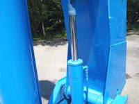 三菱ふそうキャンター高所作業車小型（2t・3t）[写真11]