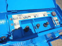 三菱ふそうキャンター高所作業車小型（2t・3t）[写真17]