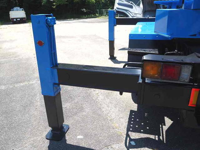 三菱ふそうキャンター高所作業車小型（2t・3t）[写真27]