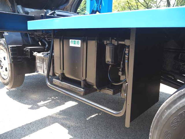 三菱ふそうキャンター高所作業車小型（2t・3t）[写真30]