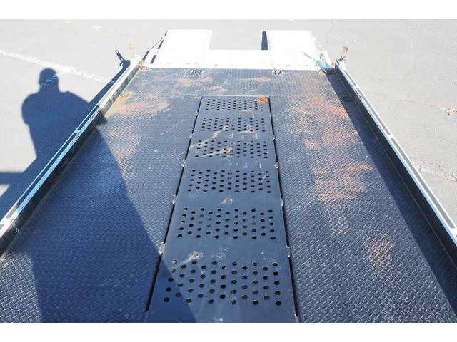 いすゞエルフセーフティローダー小型（2t・3t）[写真23]