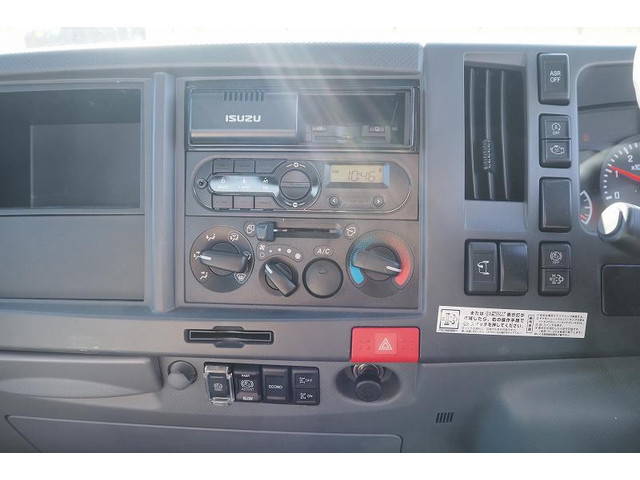 いすゞエルフセーフティローダー小型（2t・3t）[写真37]