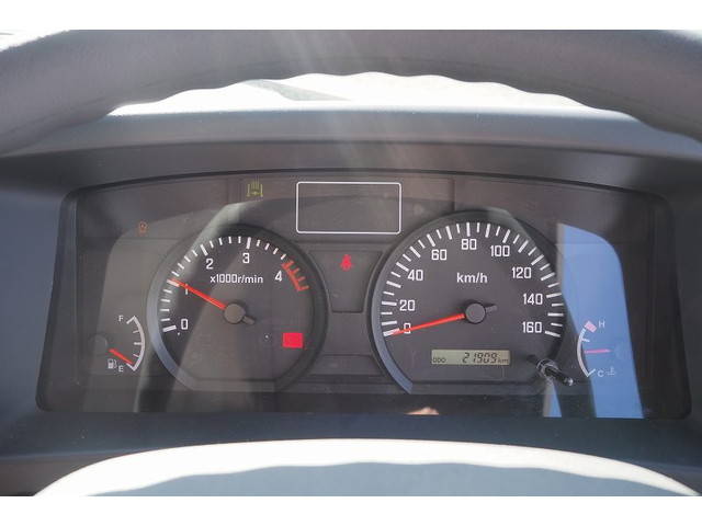 いすゞエルフセーフティローダー小型（2t・3t）[写真38]