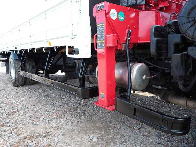 三菱ふそうファイタークレーン6段中型（4t）[写真16]