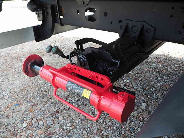 三菱ふそうファイタークレーン6段中型（4t）[写真19]