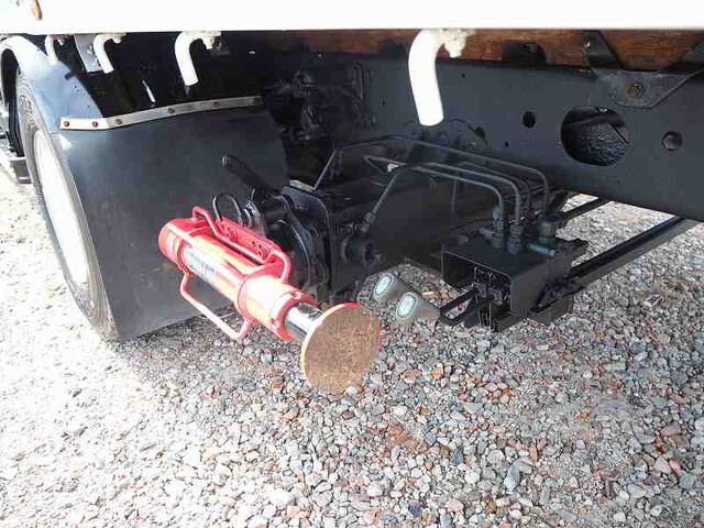 三菱ふそうファイタークレーン6段中型（4t）[写真20]