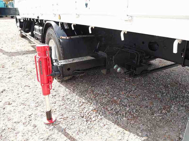 三菱ふそうファイタークレーン6段中型（4t）[写真22]