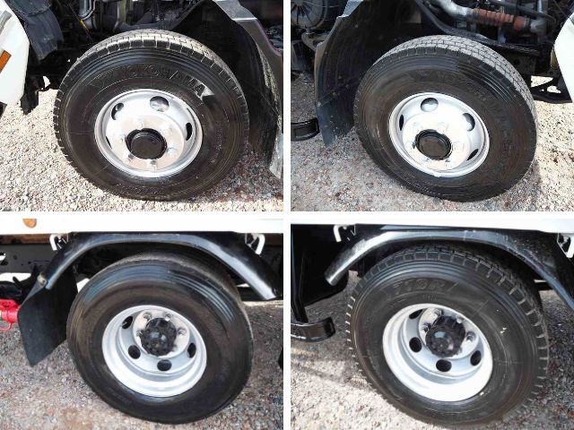 三菱ふそうファイタークレーン6段中型（4t）[写真29]