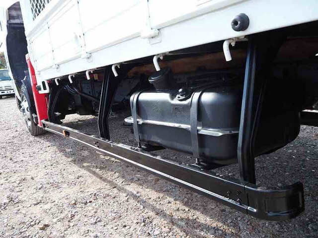 三菱ふそうファイタークレーン6段中型（4t）[写真33]