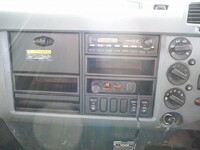 三菱ふそうファイタークレーン6段中型（4t）[写真40]