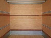 いすゞフォワードアルミバン中型（4t）[写真07]