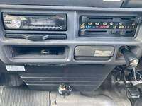 いすゞエルフアルミバン小型（2t・3t）[写真29]