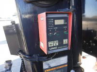 日野レンジャーセルフクレーン4段増トン（6t・8t）[写真26]