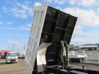 いすゞフォワード深ダンプ（土砂禁ダンプ）中型（4t）[写真13]