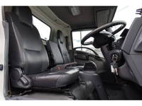 いすゞエルフパッカー車（塵芥車）中型（4t）[写真34]